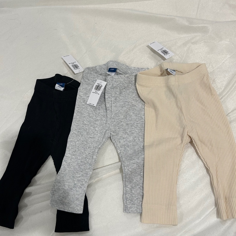 Set of 3 baby leggings  3-6 months